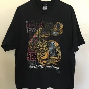 1998 Chicago Bulls T shirt